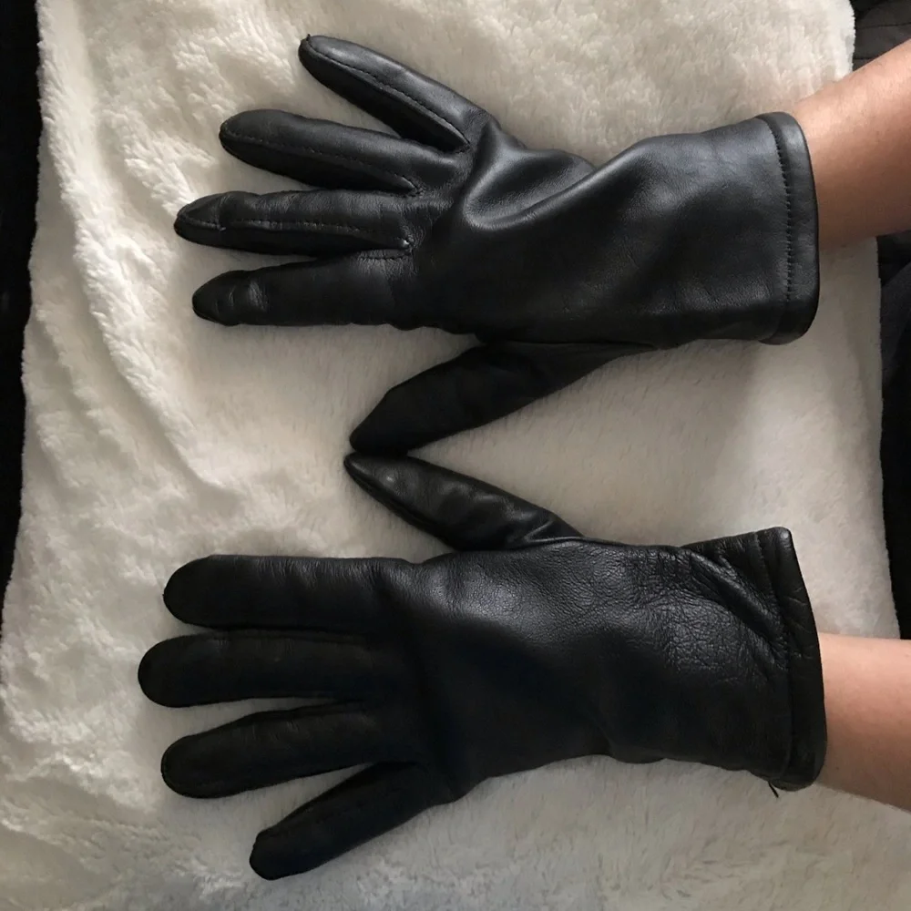 Black Leather Gloves Size 7
